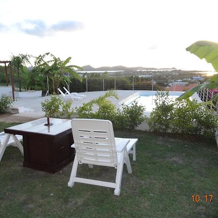 Holiday Home Belvedere Dickenson Bay エクステリア 写真