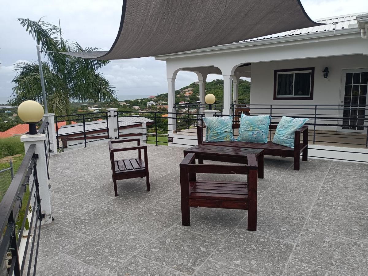 Holiday Home Belvedere Dickenson Bay エクステリア 写真