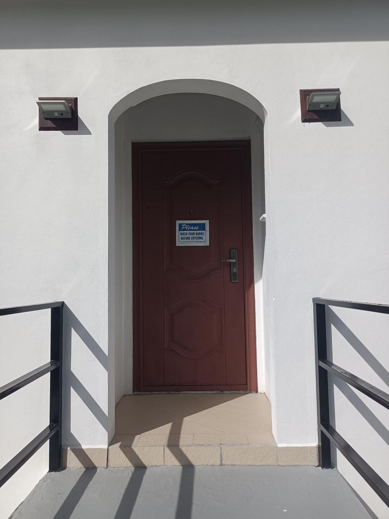 Holiday Home Belvedere Dickenson Bay 部屋 写真