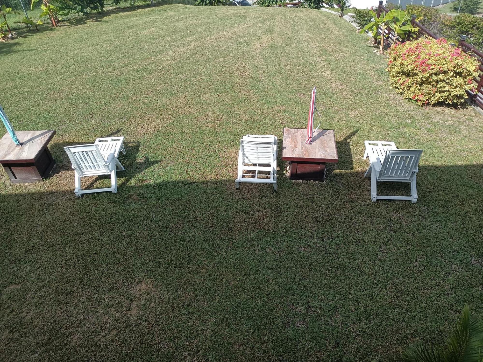 Holiday Home Belvedere Dickenson Bay 部屋 写真