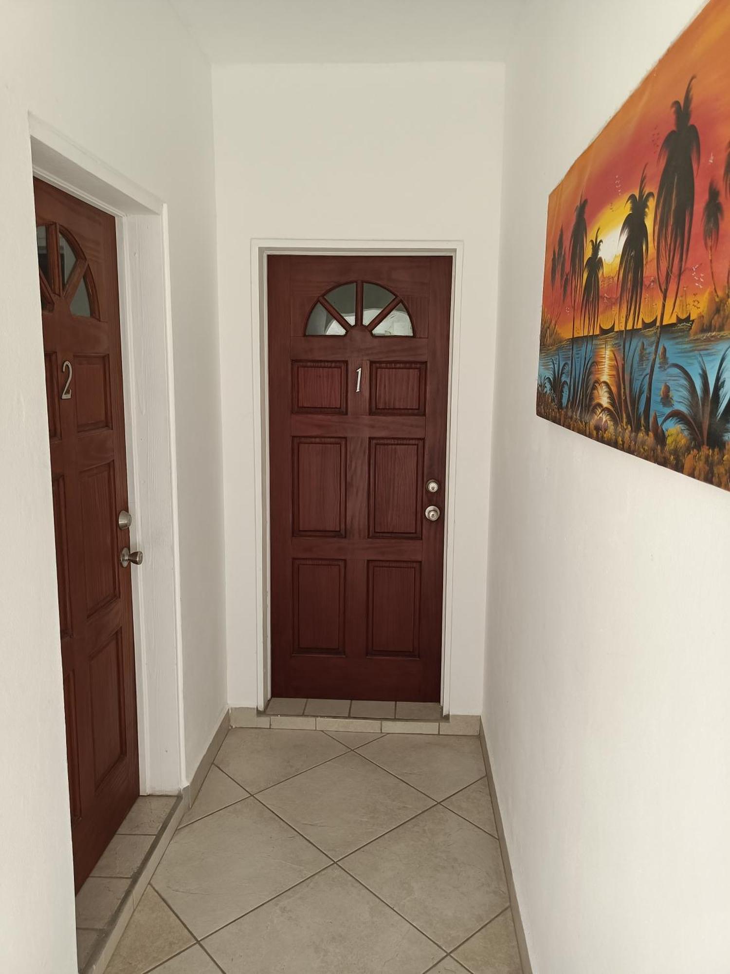 Holiday Home Belvedere Dickenson Bay 部屋 写真